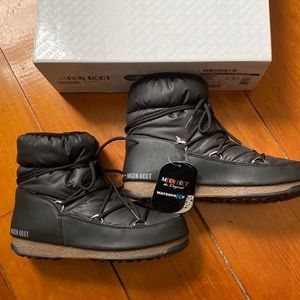 Black Waterproof Snow Moon Boot